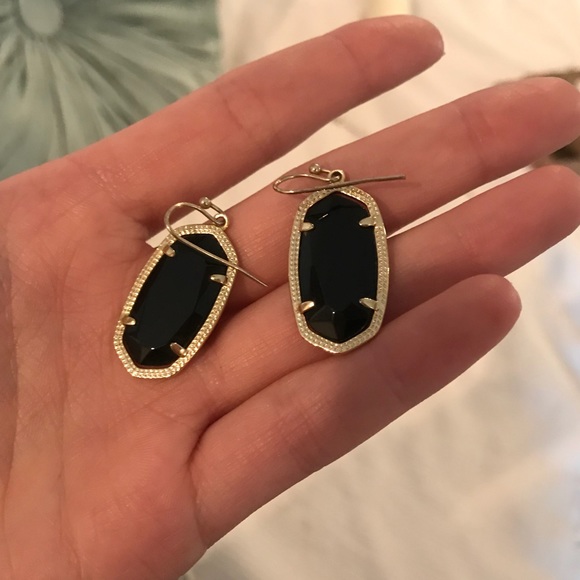 Kendra Scott Earrings - Picture 2 of 2